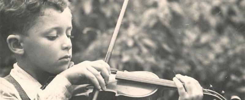 Поучительно! Почему еврейских детей учат играть на скрипке?