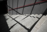 Можно ли хранить вещи на лестничной клетке? Можно ли хранить вещи на лестничной клетке?