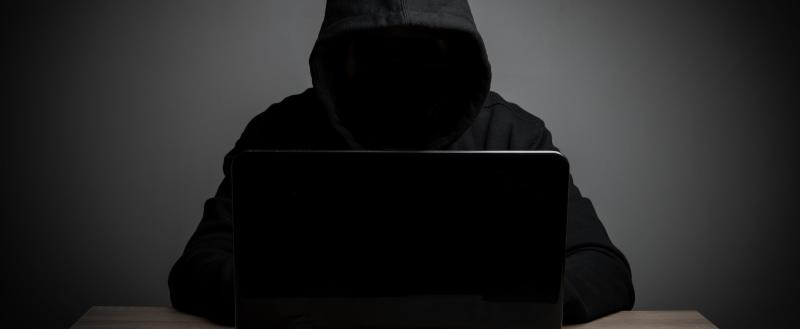 https://www.freepik.com/free-photo/white-notebook-black-data-firewall_1150276.htm#fromView=search&page=1&position=1&uuid=d4cd05d0-f9a1-4cbc-9b24-9c15d7bd5eb6&query Мошенники похитили у жителя Оренбургского района 750 000 рублей при покупке автомобиля