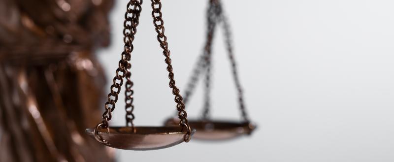 https://ru.freepik.com/free-photo/still-life-with-scales-justice_33123981.htm#fromView=search&page=1&position=20&uuid=50779cdc-6a30-4b6f-b2cc-387750230c03&query=суд+хранение+ 29-летний мужчина задержан за незаконное приобретение и хранение наркотиков
