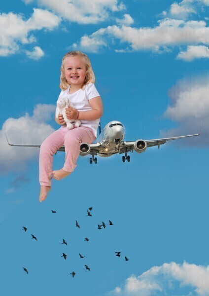 https://ru.freepik.com/free-photo/scene-childhood-with-young-child_38049169.htm#fromView=search&page=1&position=1&uuid=812f9bf5-01ed-4e77-8085-587b6de7cb9c&query=самолет+и+дети В самолёт без взрослых