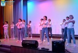 "Роднее мамы в мире нет" - в Ясном состоялся праздничный концерт