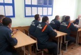 Акция "Автокресло-детям!" с личным составом ПСЧ-36 п. Светлый