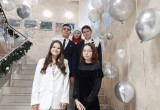 Ученики Комаровской школы побывали на Губернаторской ёлке
