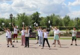 Молодежь ЗАТО Комаровский танцует вместе со всей Россией 